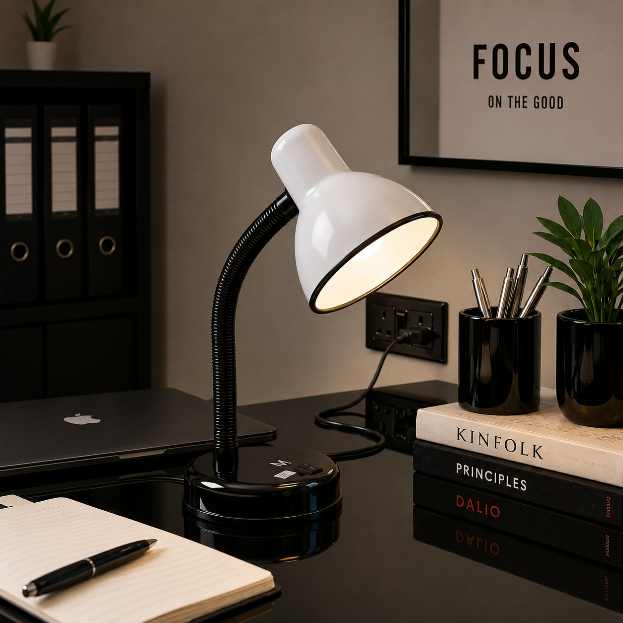 Metal Study Lamp (White)